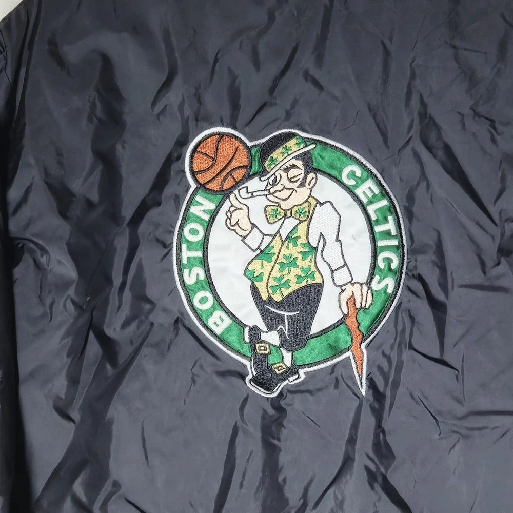 Vintage Starter Youth Size L Boston Celtic's Zip Up Windbreaker Jacket